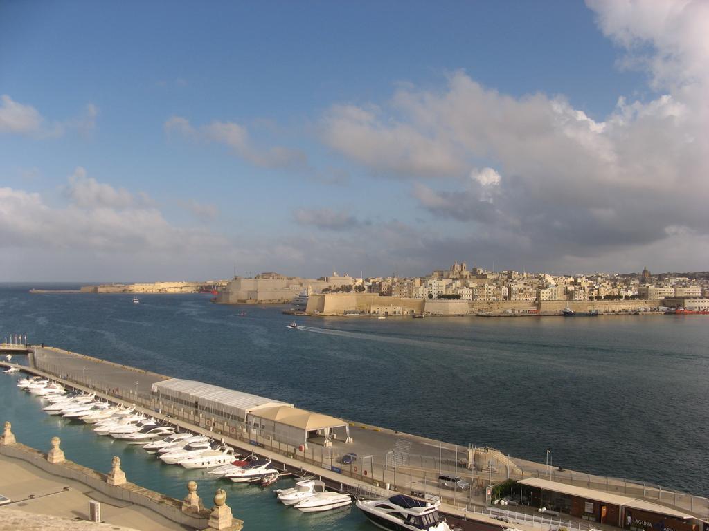 Valletta Gateway Maisonette Appartement Buitenkant foto