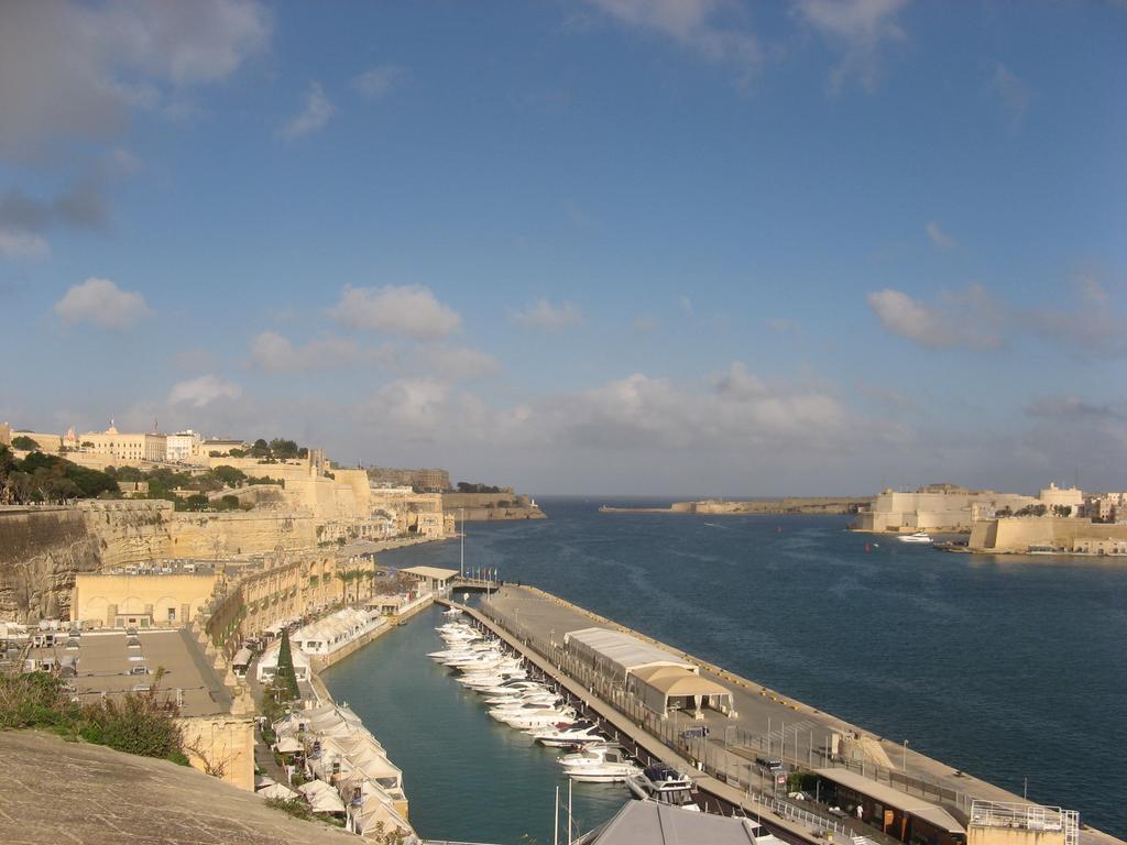 Valletta Gateway Maisonette Appartement Buitenkant foto